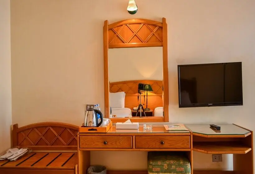 Dive Inn Resort