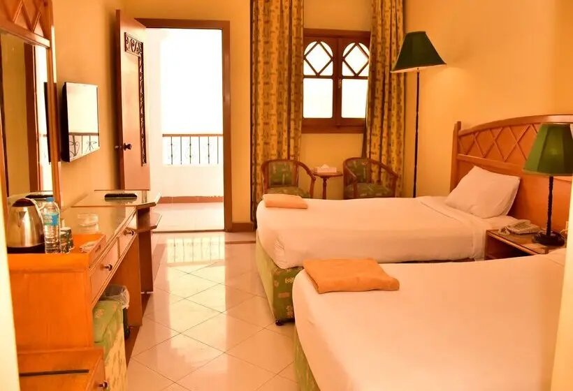 Dive Inn Resort