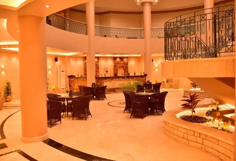 Dive Inn Resort