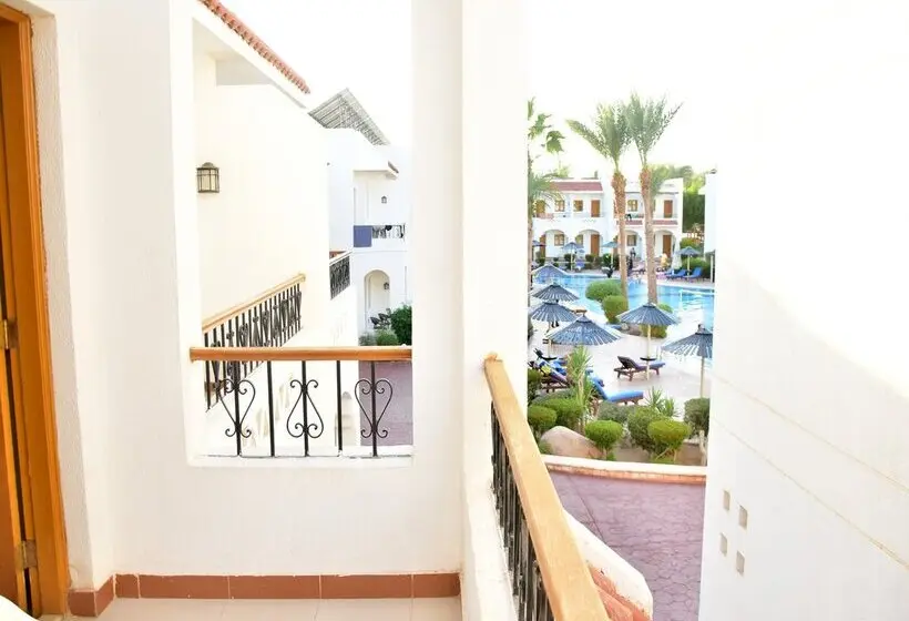 Dive Inn Resort
