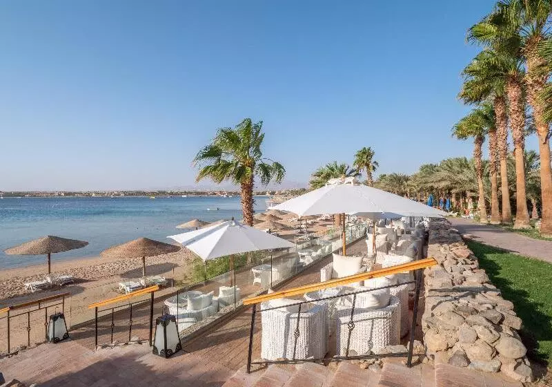 Fort Arabesque Resort, Spa & Villas