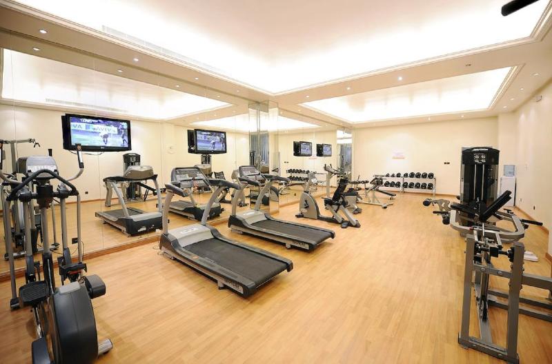 בית מלון כפרי Qaser Al Hamra By Warwick