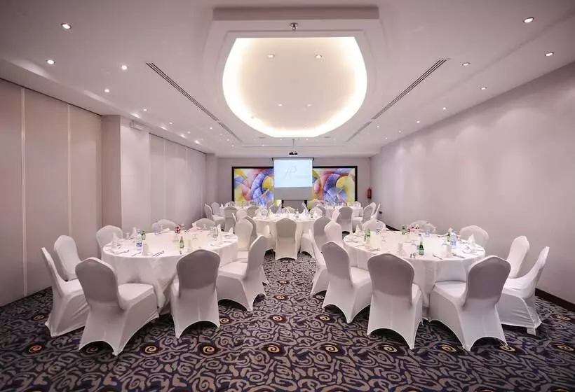 Hôtel Qaser Al Hamra By Warwick