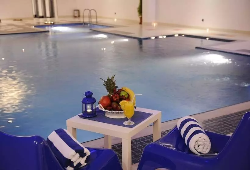 Hôtel Qaser Al Hamra By Warwick