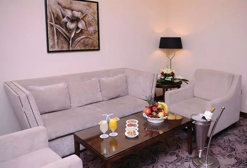 Hôtel Qaser Al Hamra By Warwick