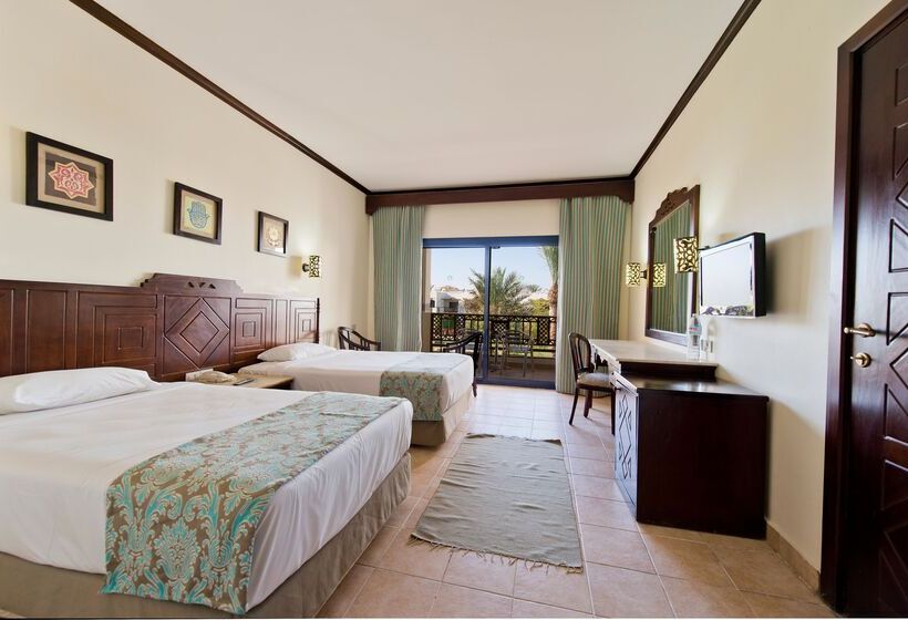 هتل Amphoras Beach Ultra All Inclusive