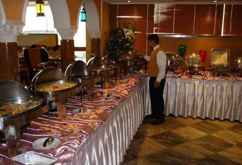 Отель Bilqase Throne