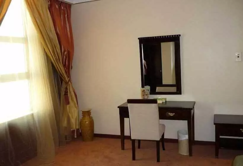 Отель Bilqase Throne