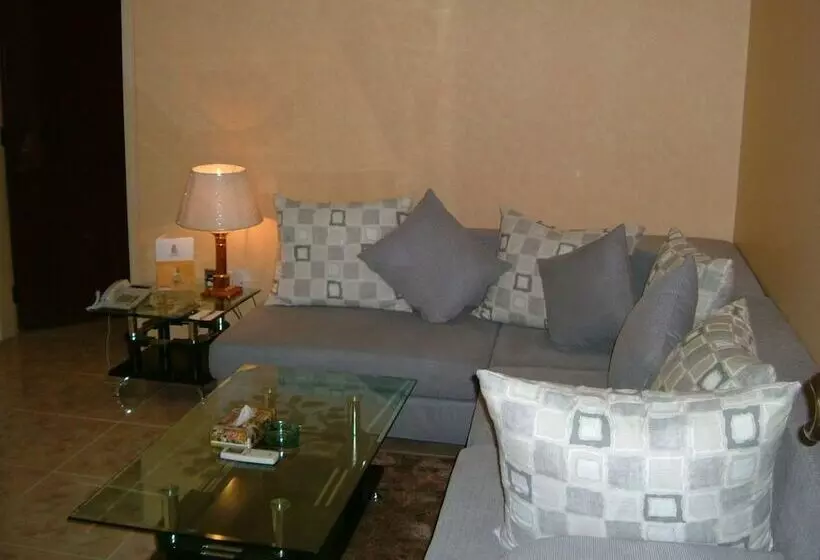 Отель Bilqase Throne