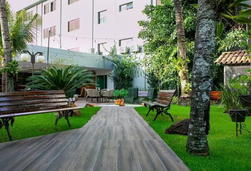 בית מלון כפרי Castelo Inn