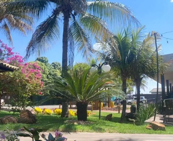 בית מלון כפרי Castelo Inn