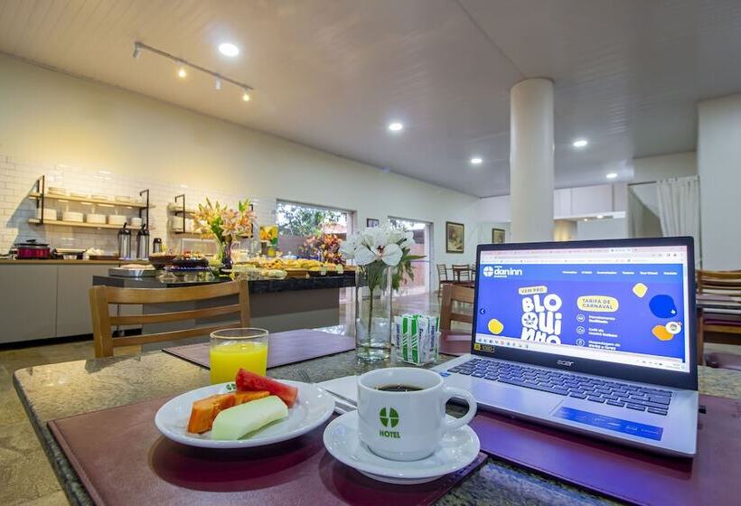 Отель Dan Inn Barretos