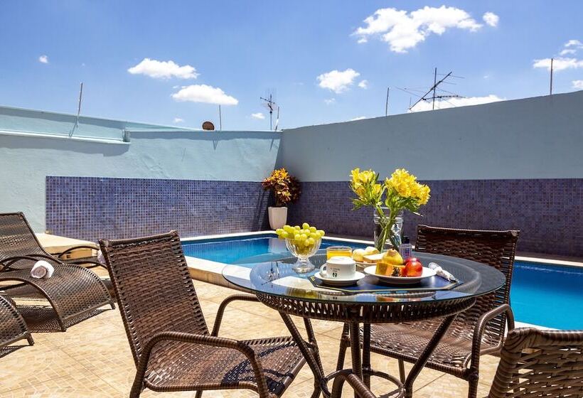 Отель Dan Inn Barretos