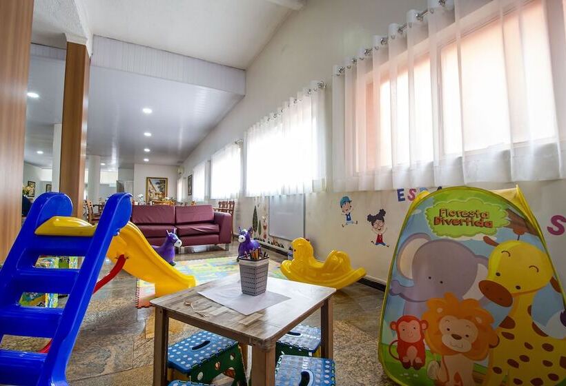 Отель Dan Inn Barretos