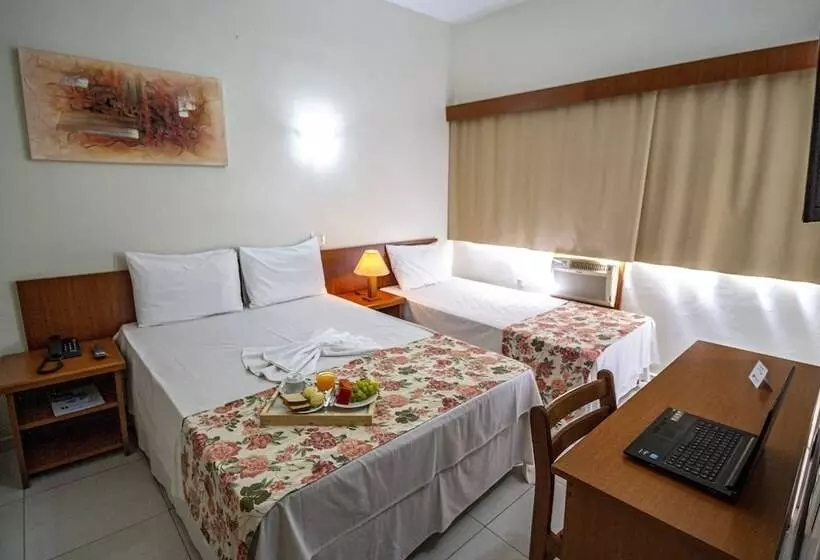 Отель Dan Inn Barretos