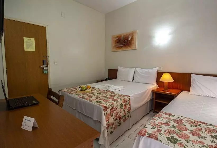 Отель Dan Inn Barretos