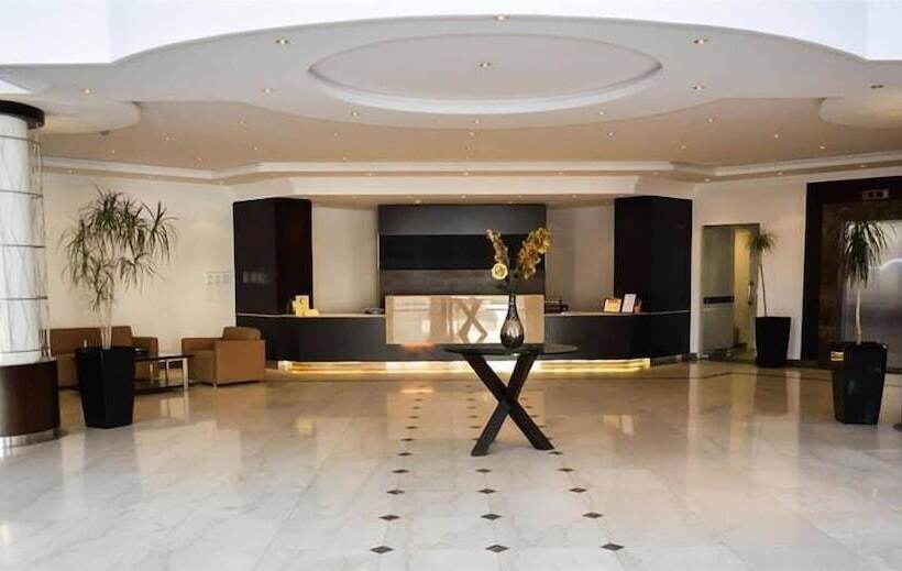 Executives Hotel Azizia