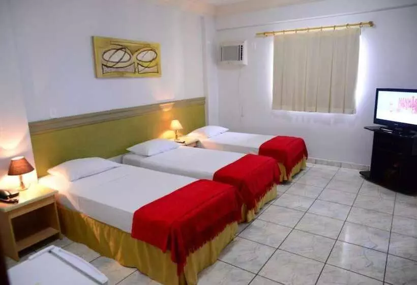 בית מלון כפרי Havana Palace