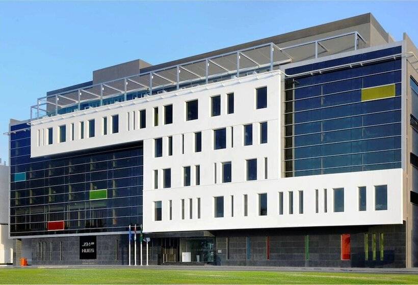 هتل Hues Boutique