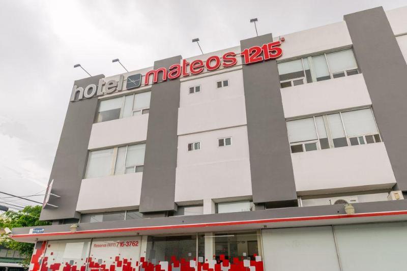 هتل Mateos 1215