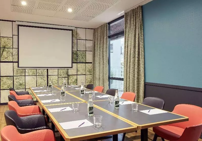 Hotel Mercure Paris Saintouen