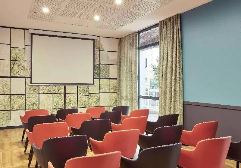 Hotel Mercure Paris Saintouen