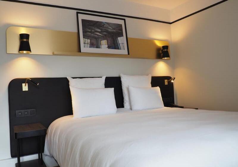 בית מלון כפרי Mercure Paris Saintouen