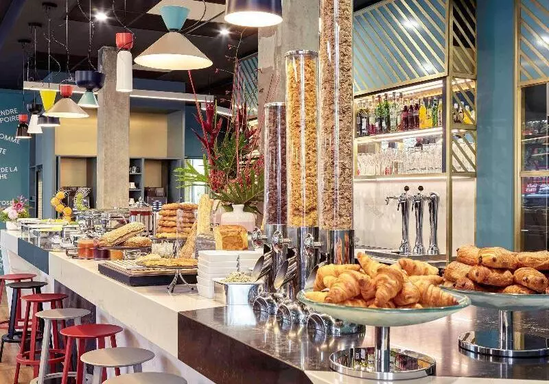 Hotel Mercure Paris Saintouen