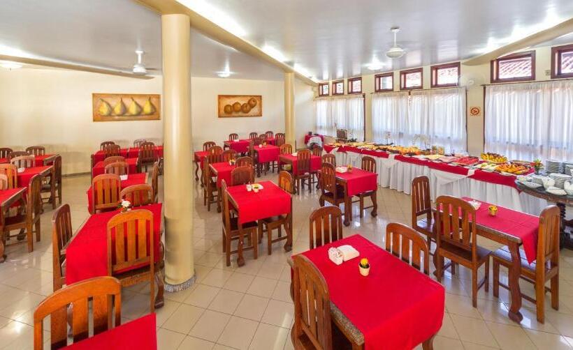 Hotel Porto Calem Praia