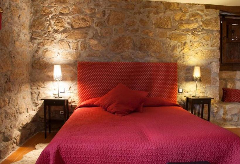 فندق ريفى Posada Palacio Manjabalago