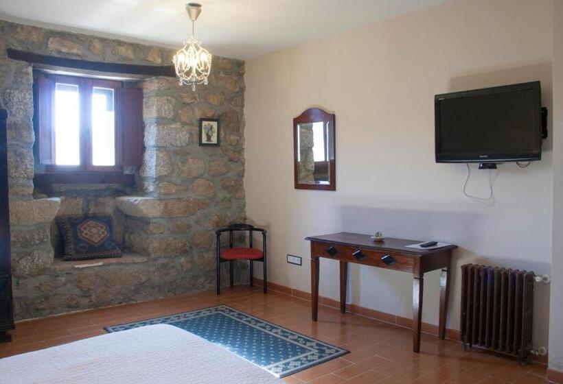 فندق ريفى Posada Palacio Manjabalago