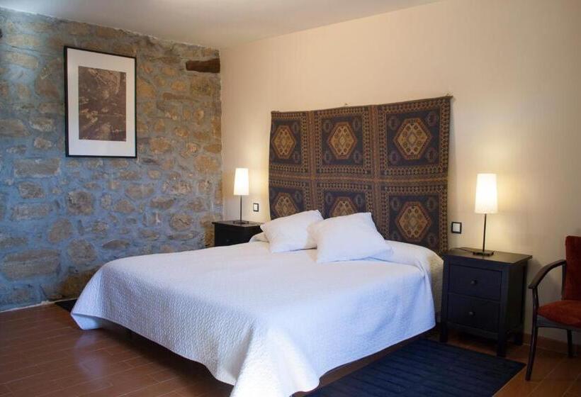 فندق ريفى Posada Palacio Manjabalago