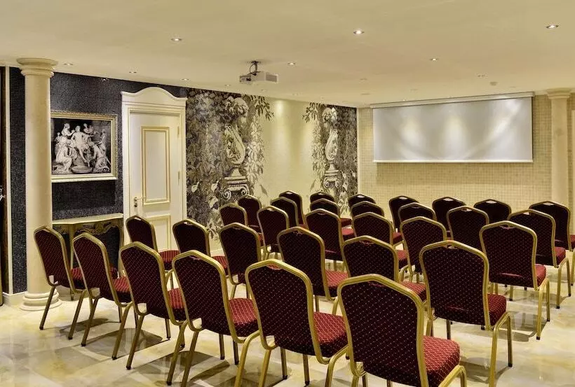 Villa Augusto Boutique Hotel & Spa