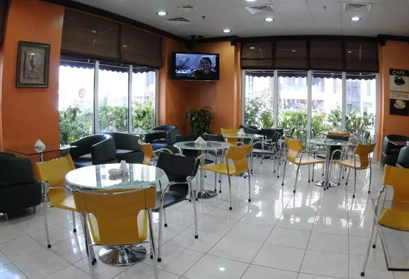 Uptown Hotel Apartments Abu Dhabi By Gewan