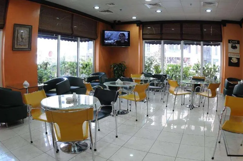 Uptown Hotel Apartments Abu Dhabi By Gewan
