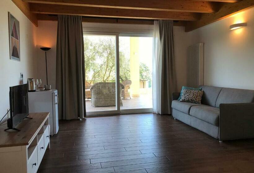 مبيت وإفطار Carmen De Nella Eco Lodge 4