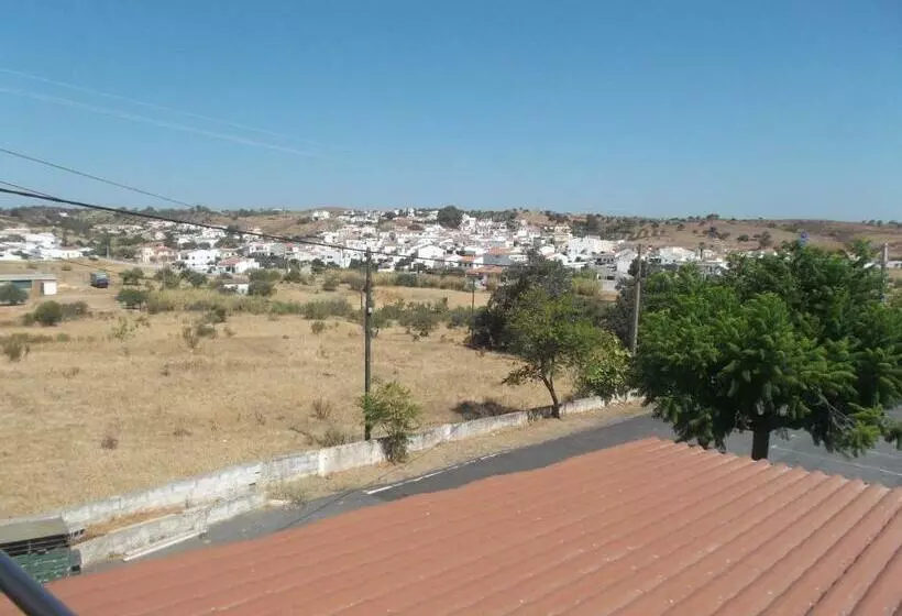 ベッドアンドブレックファースト Guest House Sabores Da Beira