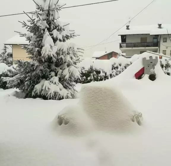 Aamiaismajoitus (B&B) Le Joli Rosier