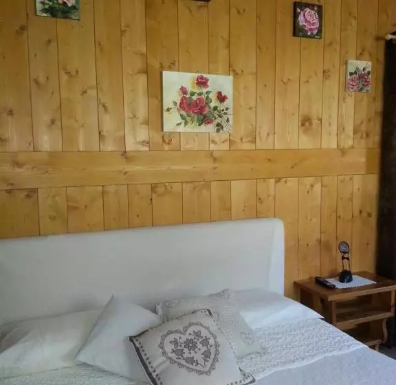 Aamiaismajoitus (B&B) Le Joli Rosier