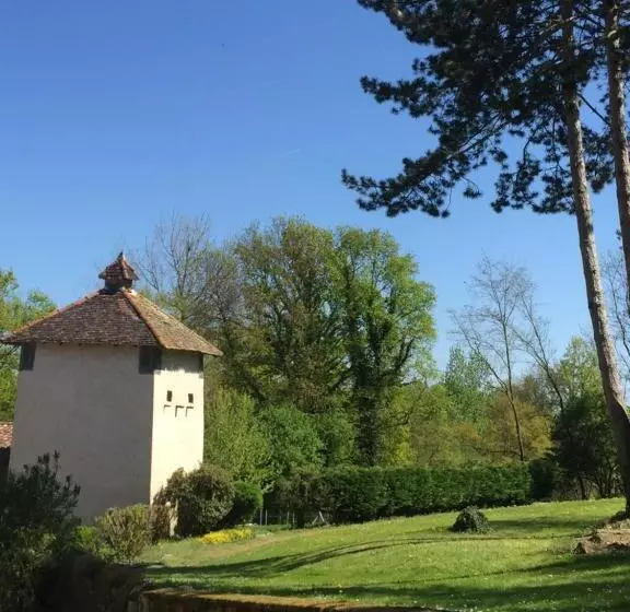 Aamiaismajoitus (B&B) Le Moulin De Saint Julien