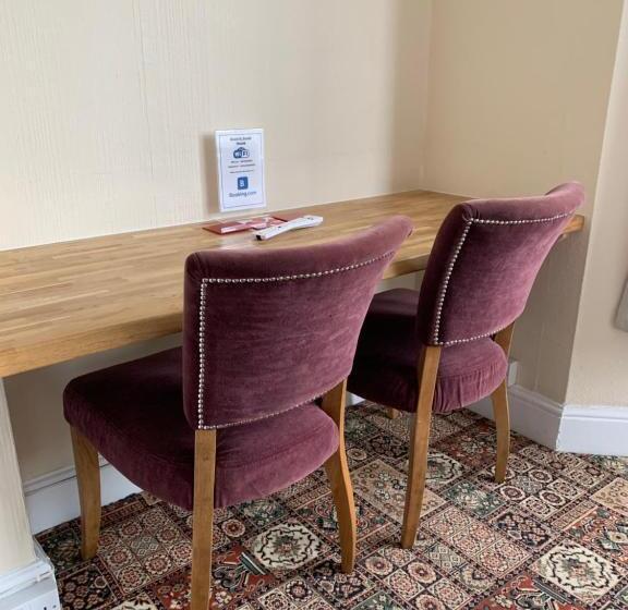 ペンション Bouvrie Guest House