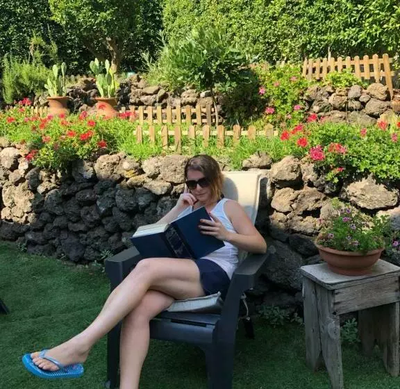 Majatalo Etna Vintage