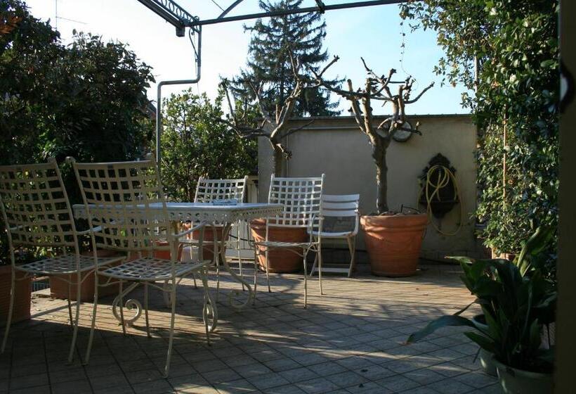 پانسیون Il Cortiletto