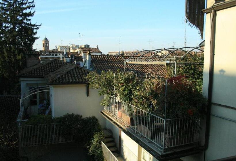 پانسیون Il Cortiletto