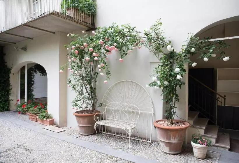 پانسیون Il Cortiletto