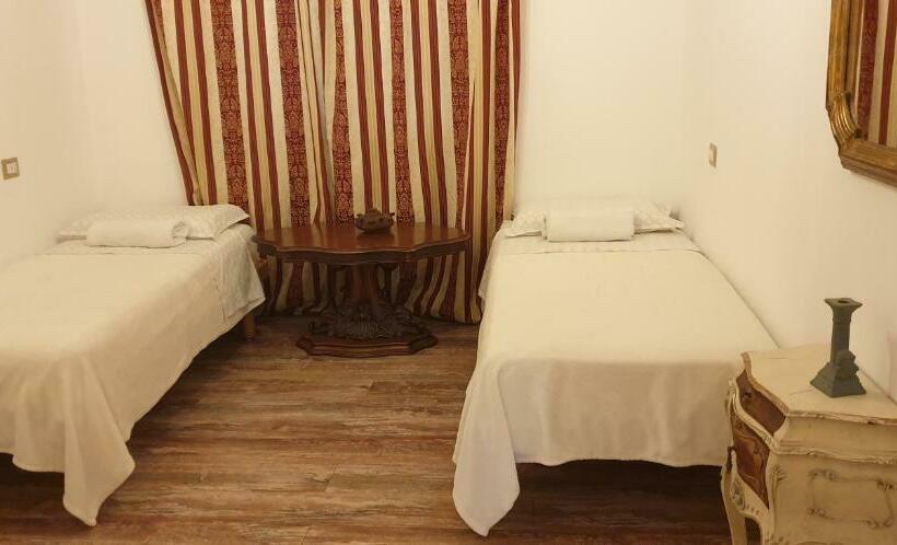 پانسیون Romeo & Juliet Non