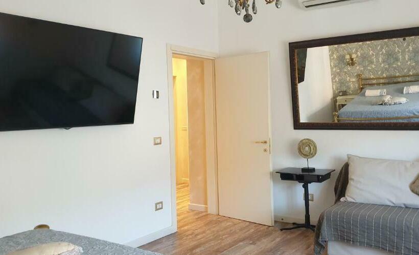 پانسیون Romeo & Juliet Non