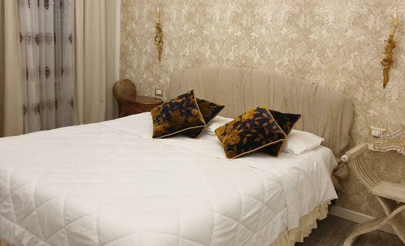 پانسیون Romeo & Juliet Non