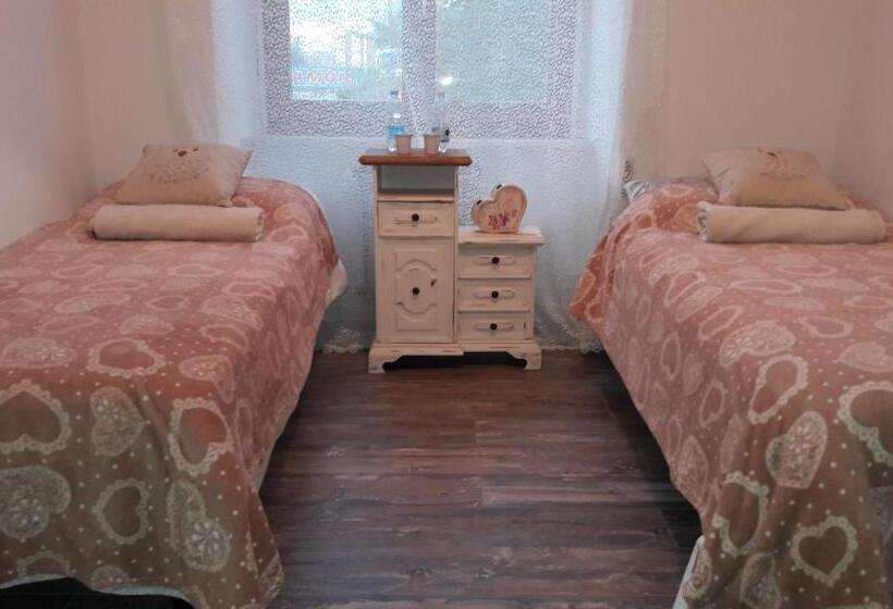 پانسیون Romeo & Juliet Non