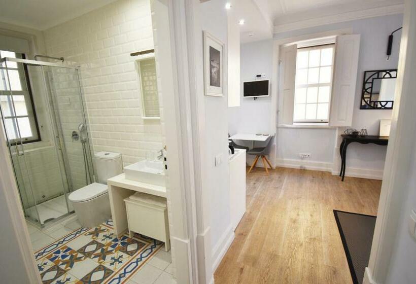 بنسيون Sophia Residences